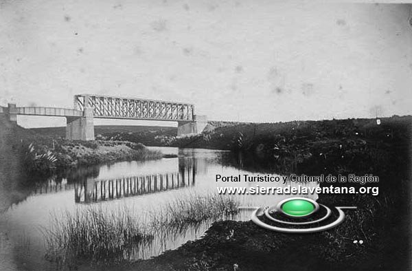 Puente Negro histórico en Sierra de la Ventana